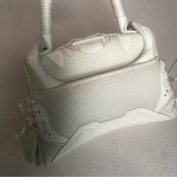 Balenciaga Small Sneakerhead Top Handle Bag White Glow In The Dark - Picture 6 of 8